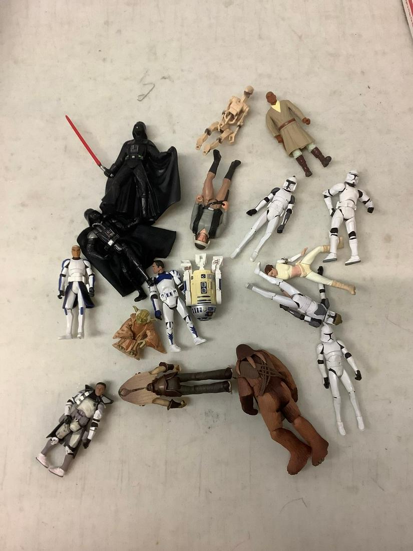 large lot of star wars figures (1 of 1)