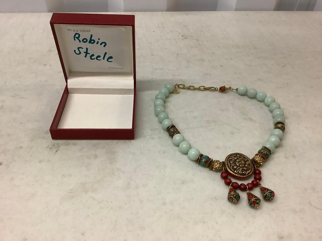 robin steele neckalce: robin steele neckalce