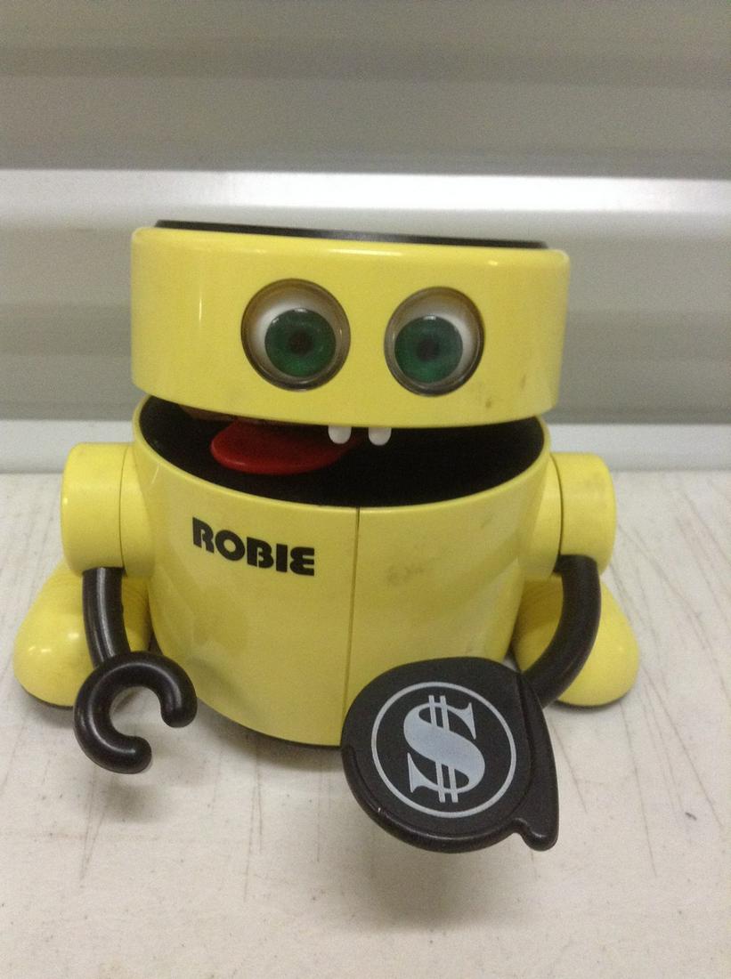Radio Shack Robie Robotic Banker (1 of 1)