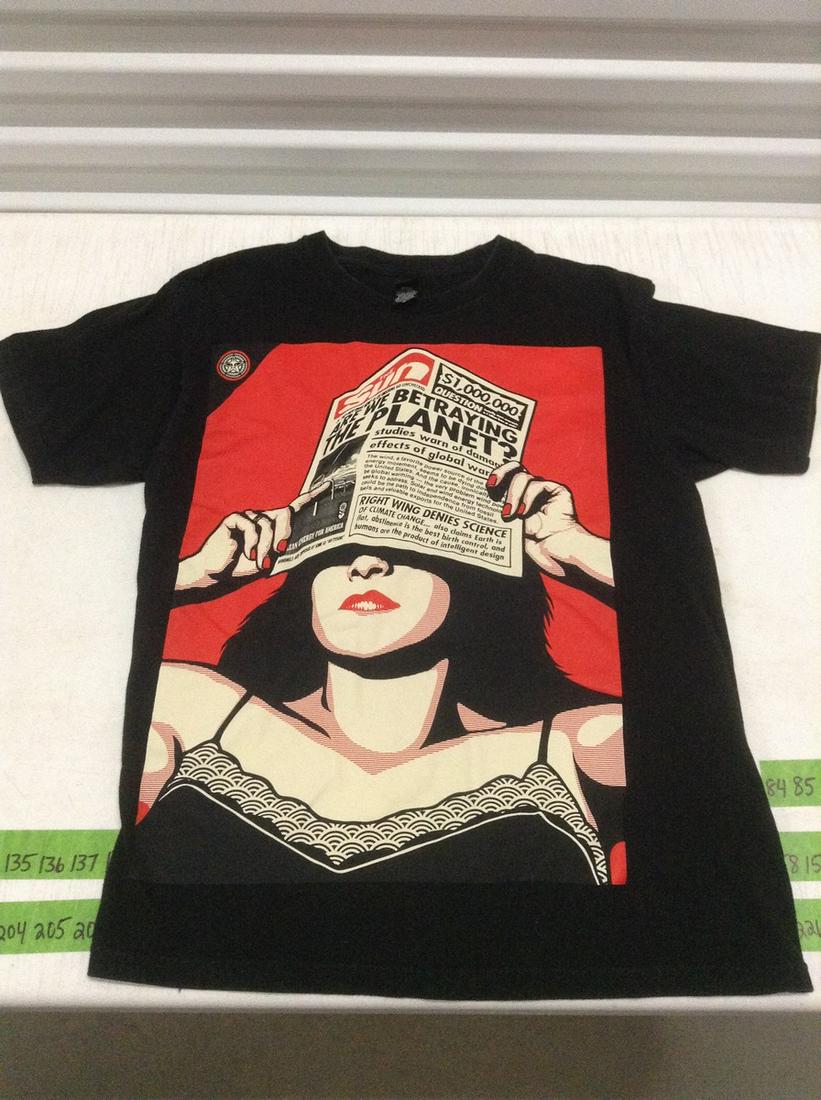 Obey T-Shirt Size M (1 of 1)