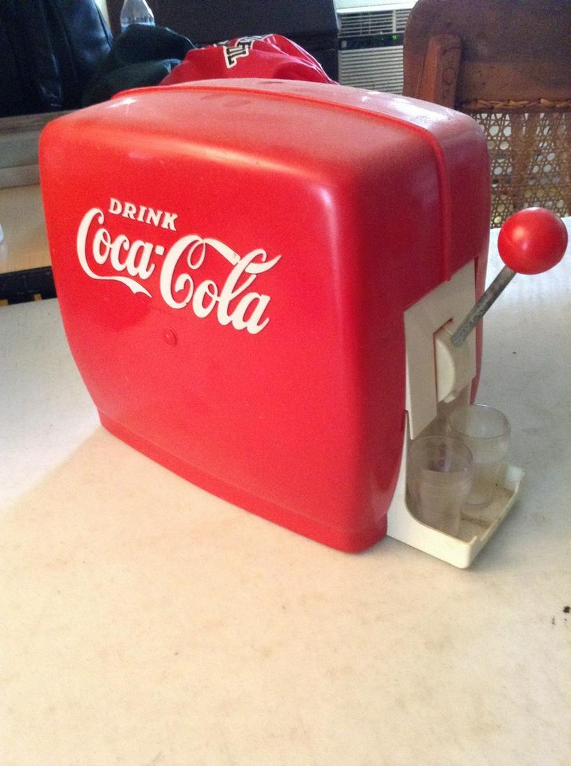 Vintage Coca Cola Soda Dispenser with two small cups (1 of 1)