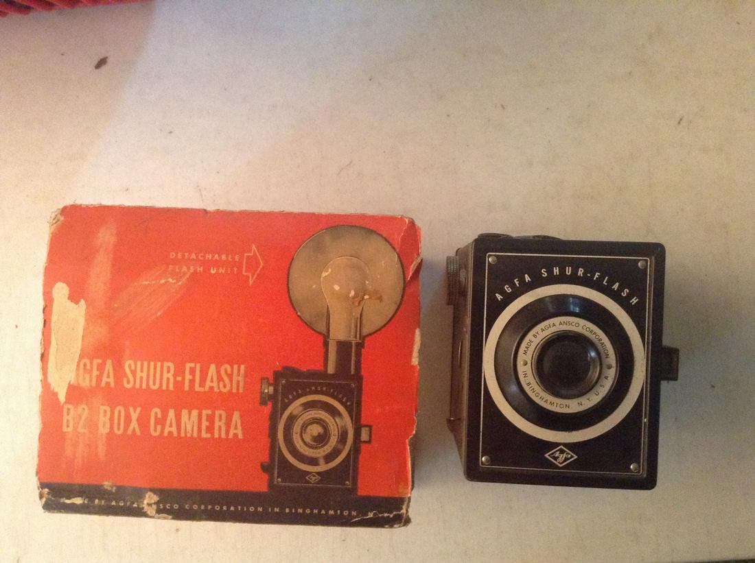 Early Agfa Shur-Flash B2 Box Camera (1 of 1)