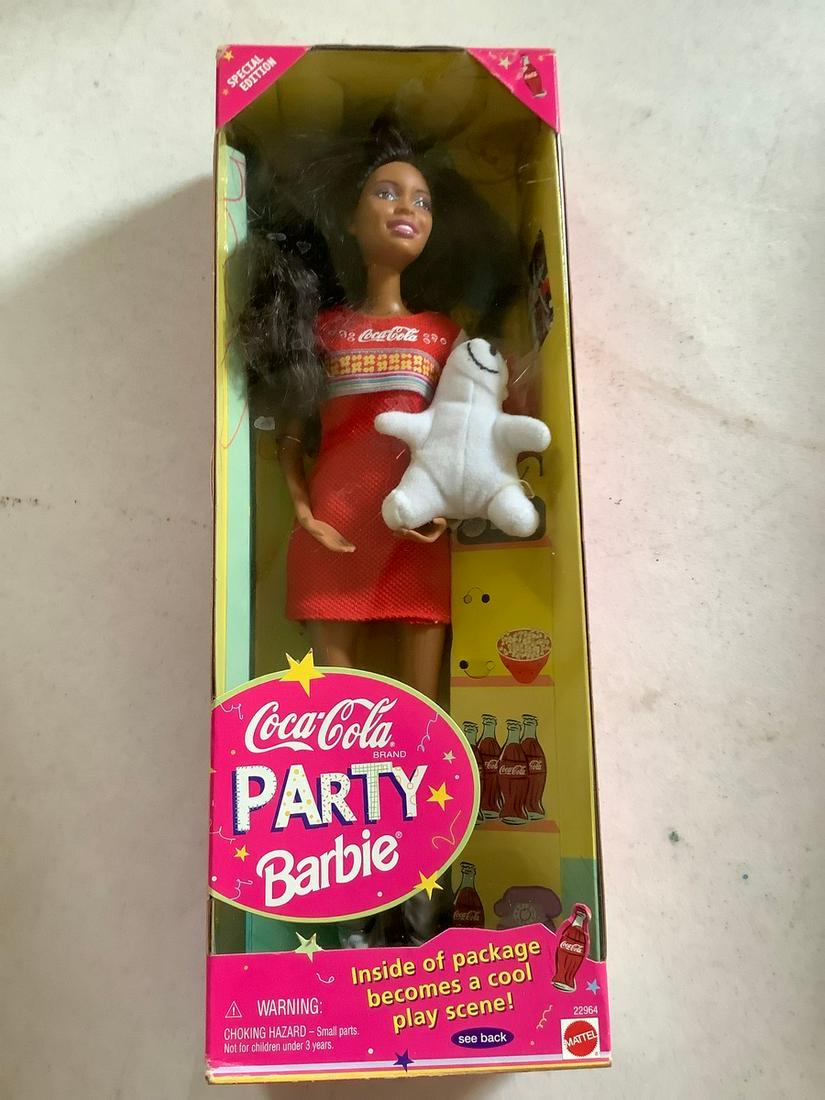 Coca Cola Party Barbie in Box: Coca Cola Party Barbie in Box
