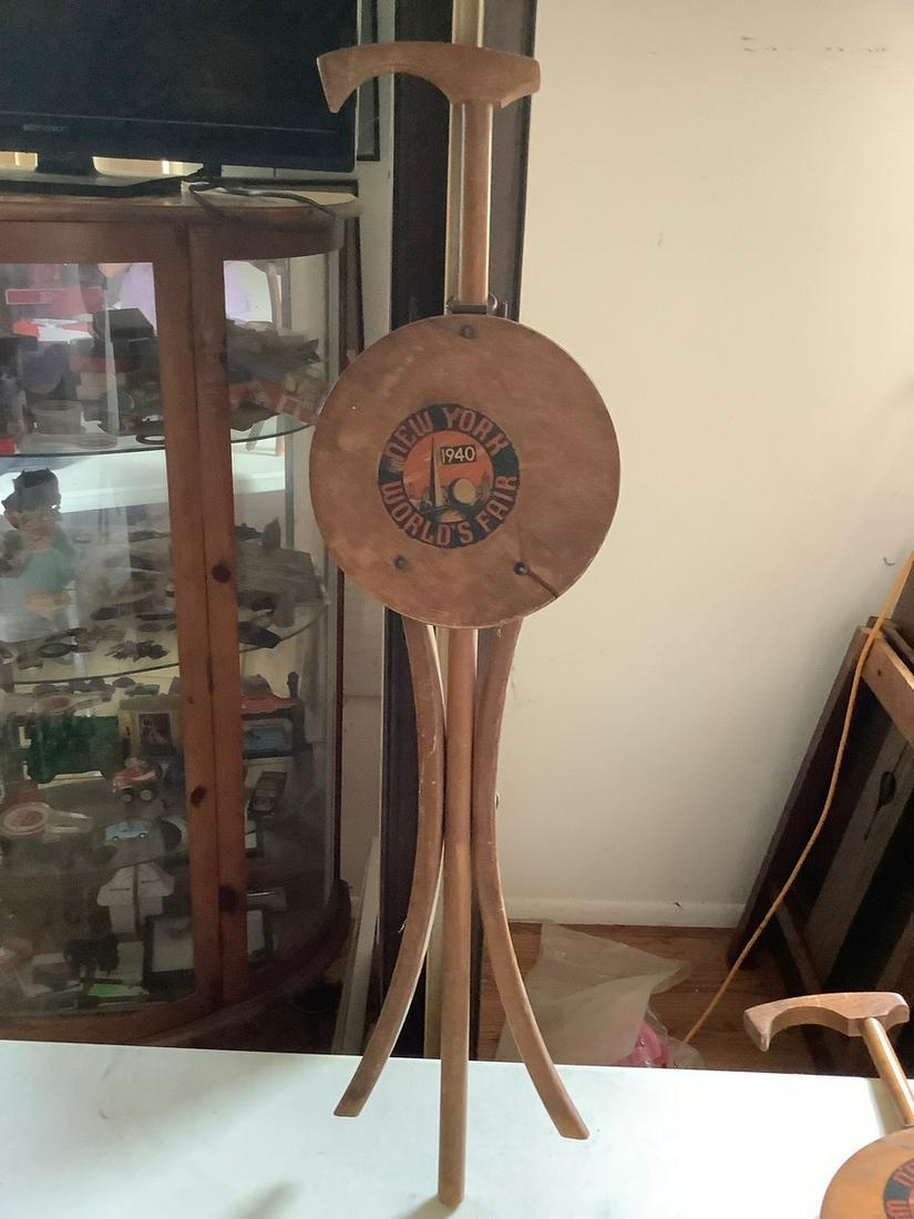 New York World's Fair 1940 Foldable Chair (1 of 1)