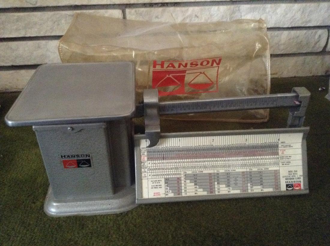 1960s Hanson Postage Scale with Cover (1 of 1)