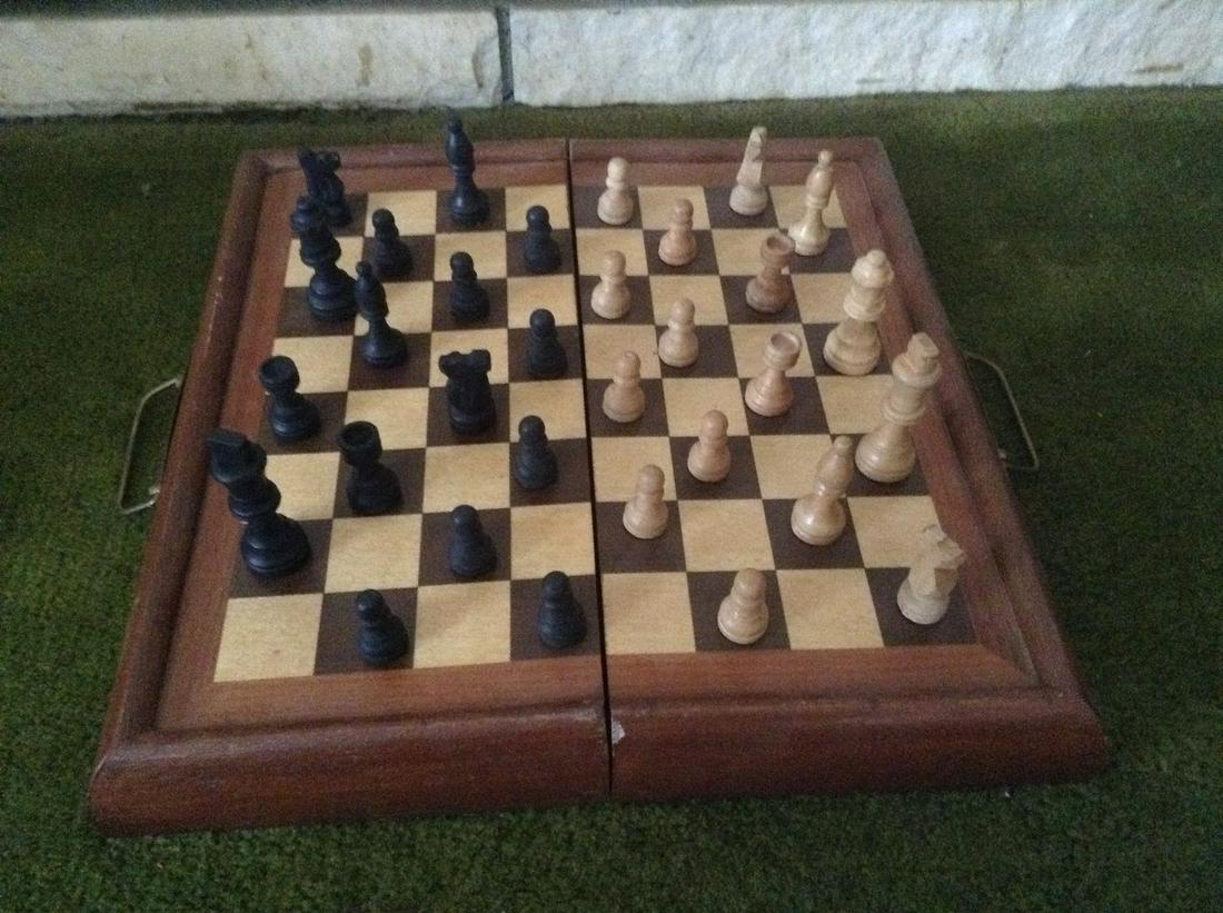 Vintage Chess Game Carry Case (1 of 1)