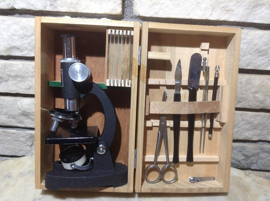 Stellar No. B 192 Vintage Microscope Set in Wooden Case (1 of 1)