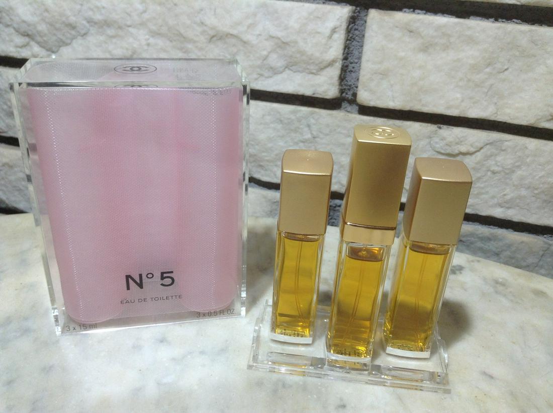Chanel No. 5 Eau de Toilette Three 15ml spray bottles (1 of 1)