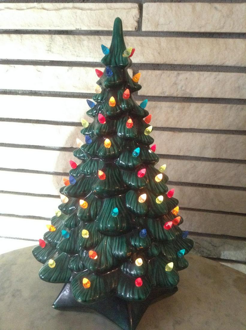 Vintage Ceramic Christmas Tree  20" tall Works (1 of 1)