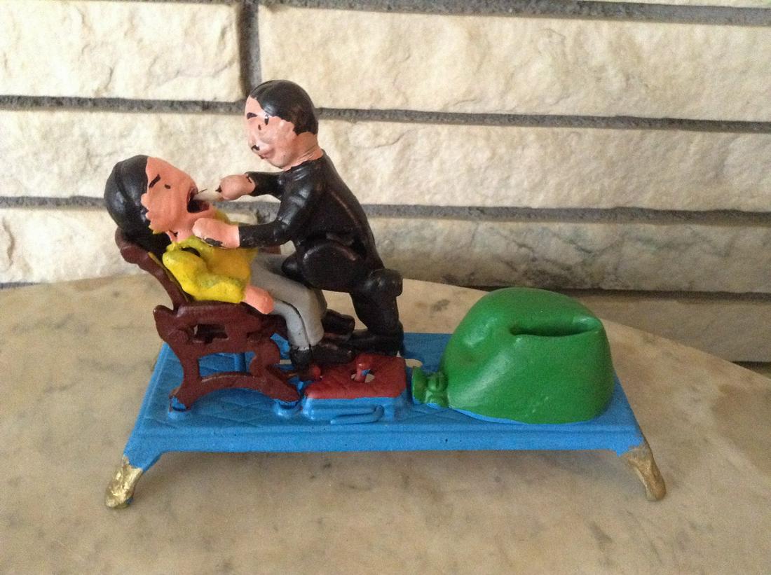 Cast Iron Mechanical Bank Dentist (1 of 1)