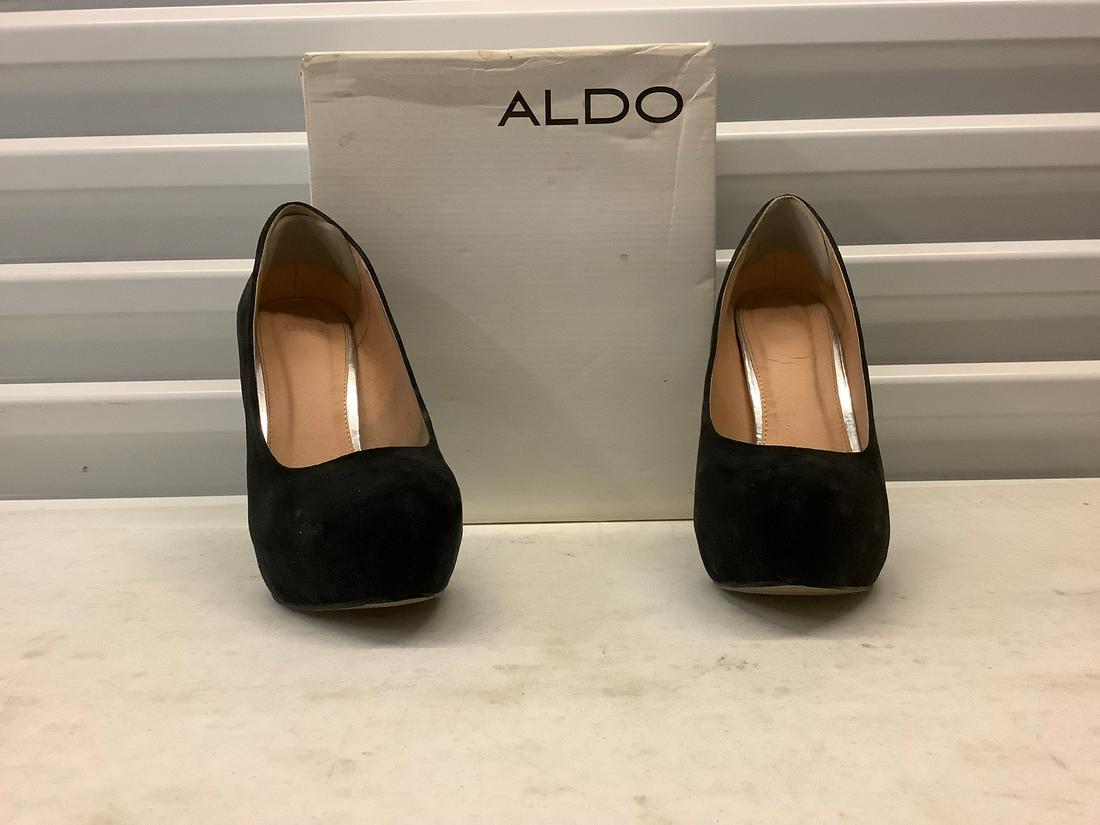 Aldo Black Heels: Size: 7