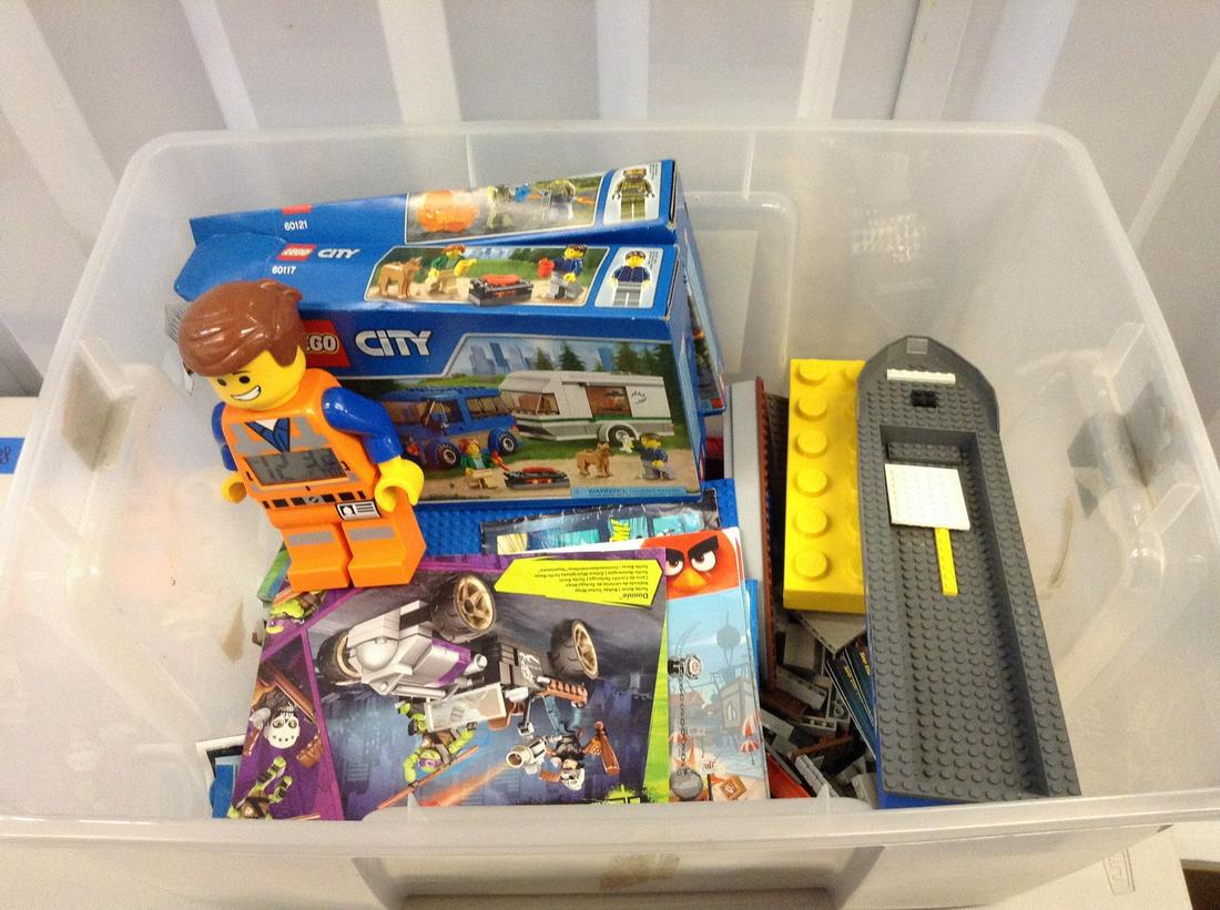 Lot of LEGOs and LEGO clock: Lot of LEGOs and LEGO clock