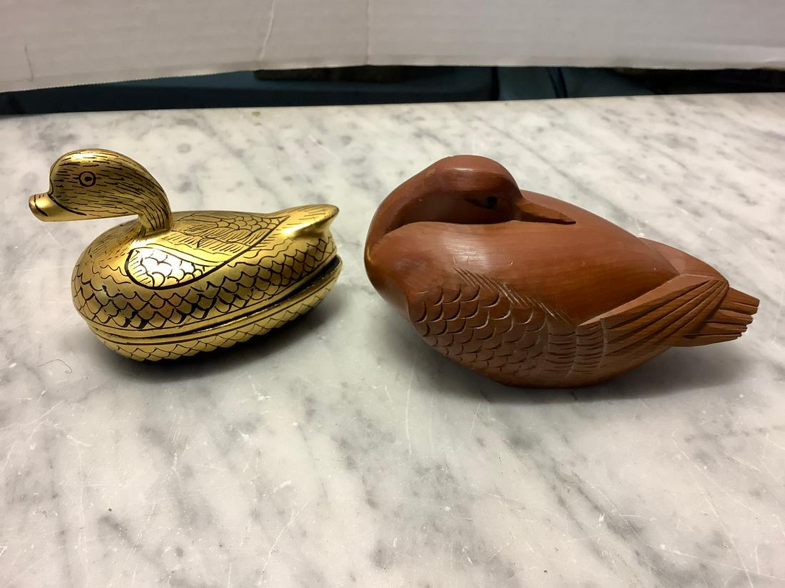 Newark Museum Two Duck Statues (1 of 1)