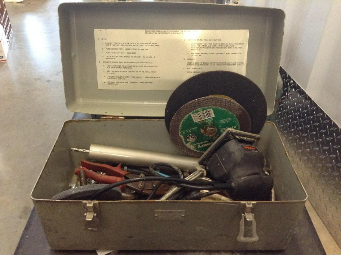 Vintage General Electric Toolbox full of tools (1 of 1)