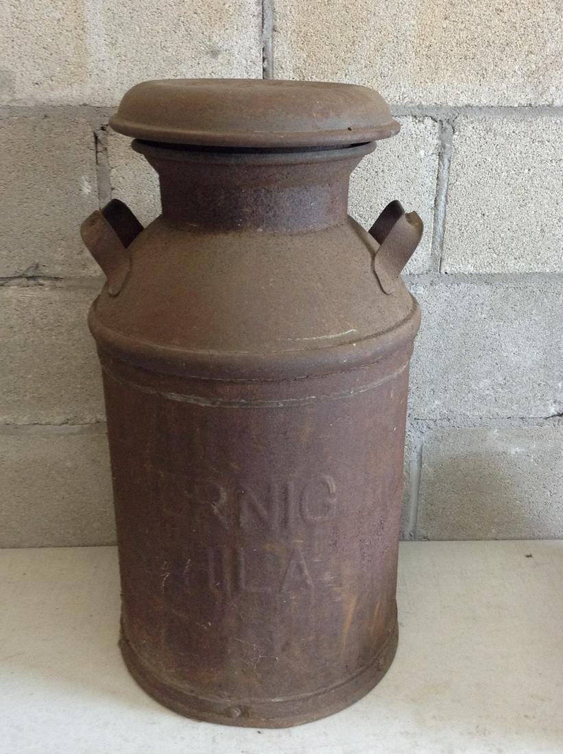 cast iron jug: cast iron jug