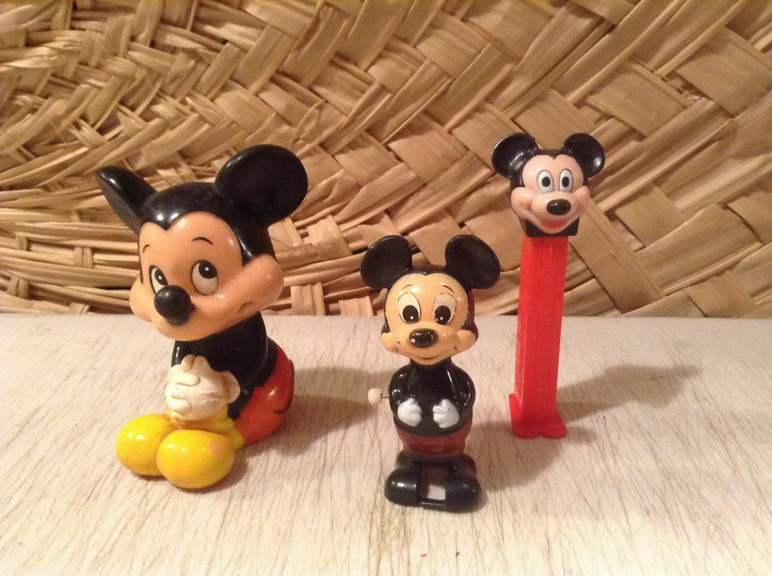 1977 Mickey Mouse Wind Up Toy and other Vintage Mickey (1 of 1)