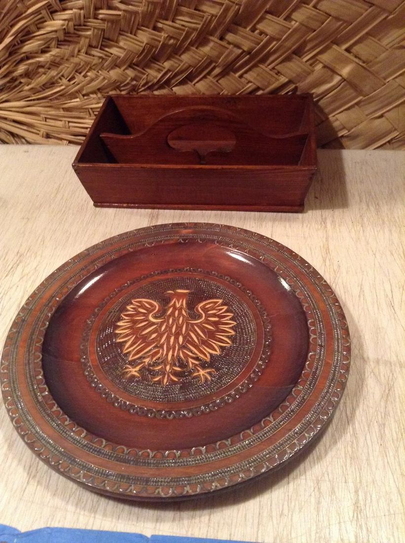Hand Carved Eagle Wood Plate 12.5" and wooden caddy (1 of 1)