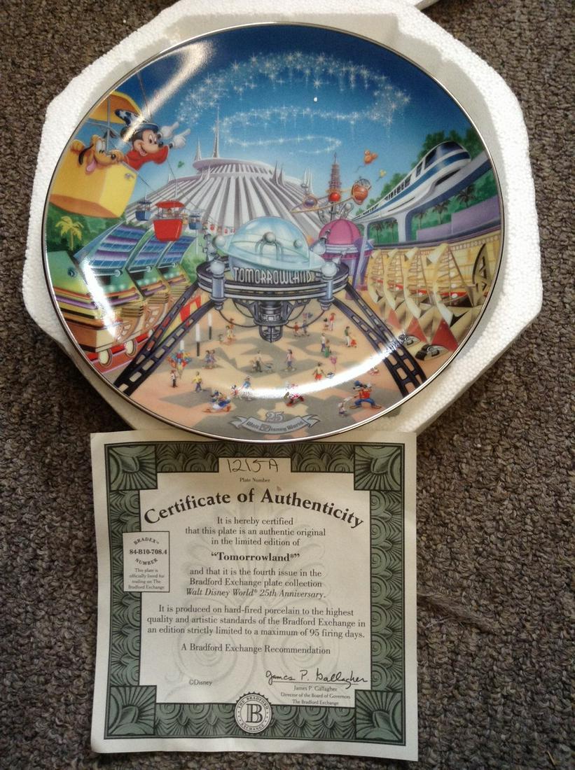 Walt Disney World 25th Anniversary "Tommorowland": Walt Disney World 25th Anniversary "Tommorowland" Bradford Exchange Collector Plate with COA