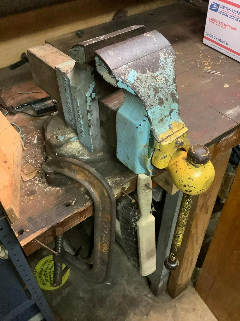 table vice parke co. clamp 17 inch long 10 inch high (1 of 1)