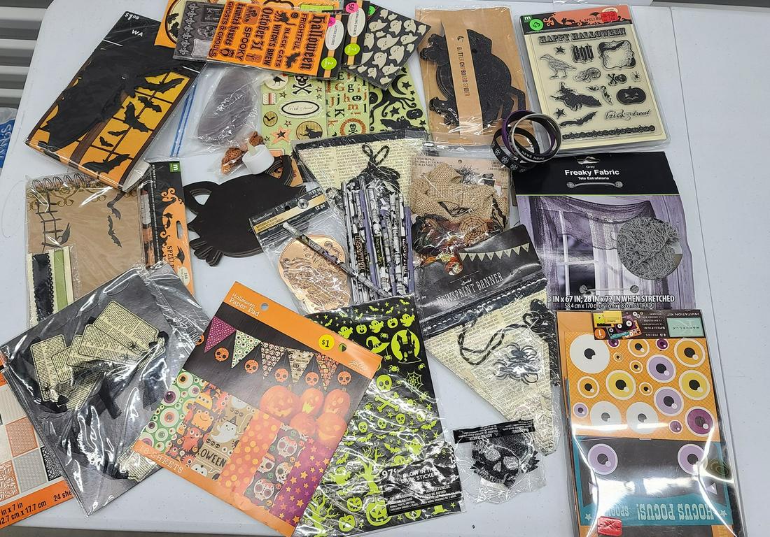 Halloween Decor and Goodies: Halloween Decor and Goodies