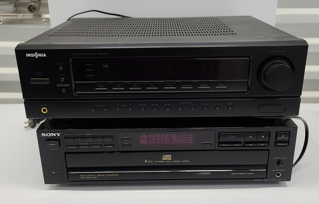 Sony & Insignia Stereo Components Work (1 of 1)
