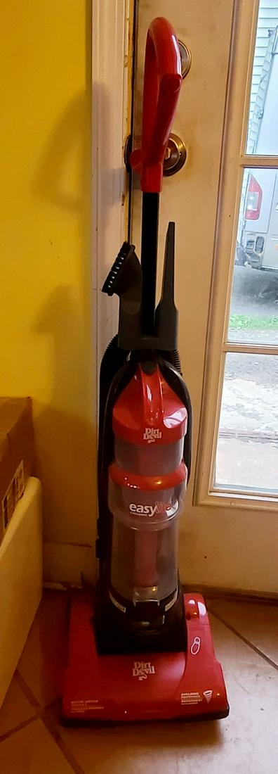 Dirt Devil Vacumn Works (1 of 1)