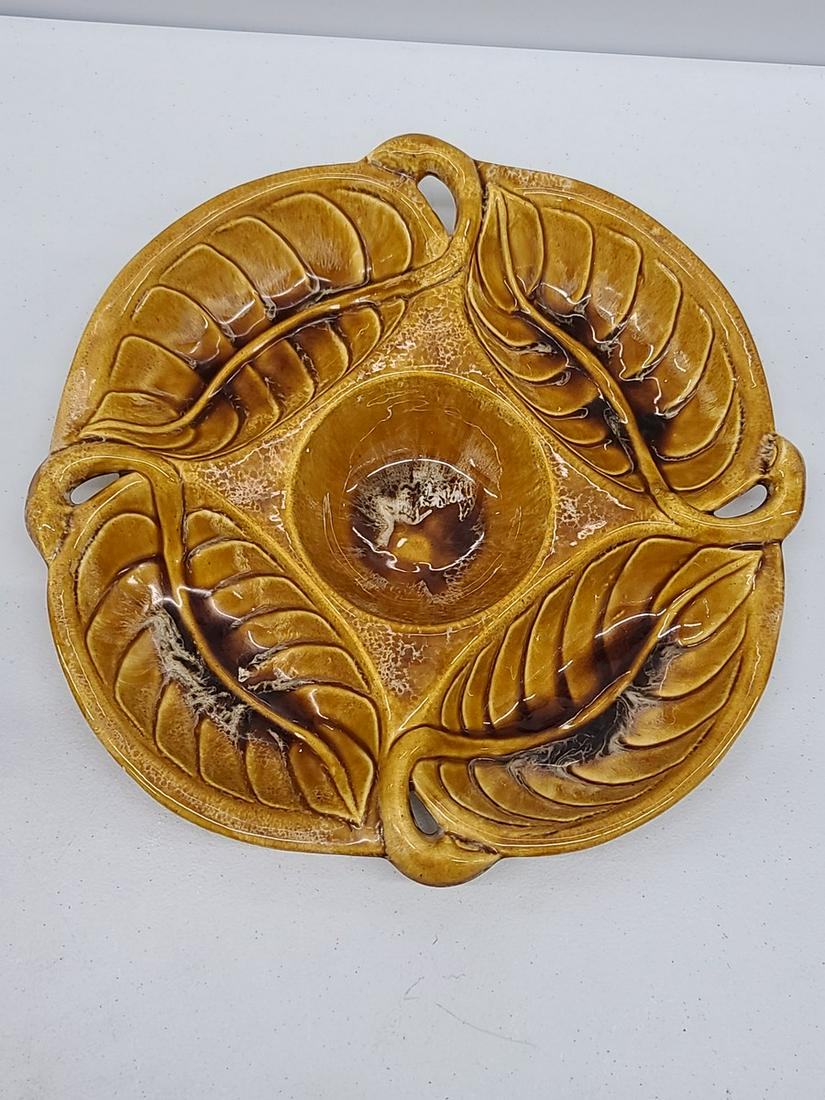Vintage Wade of CA Pottery Tray 13" diameter: Vintage Wade of CA Pottery Tray 13" diameter