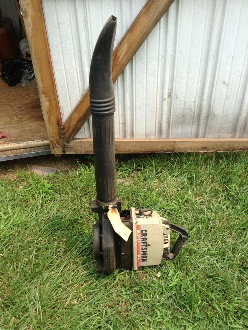 Craftsman Blower (1 of 1)