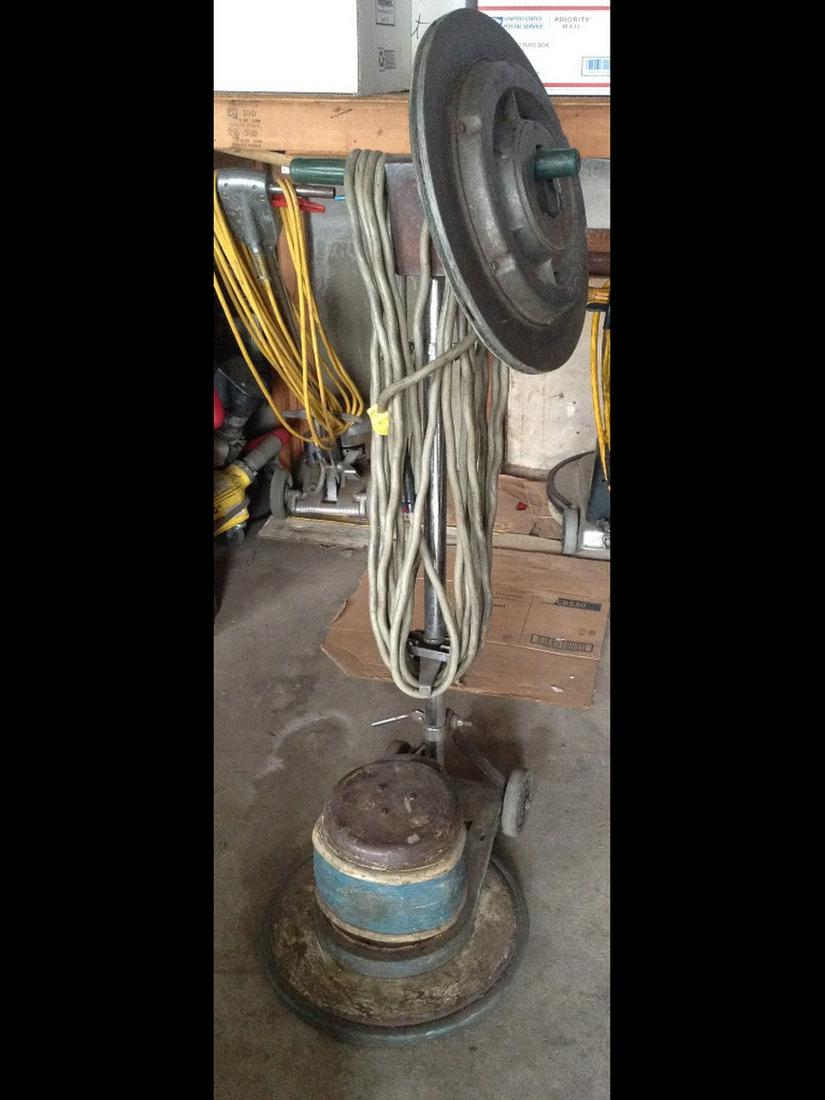 Kent 16 in. Stripper Carpet Cleaning Machine (1 of 1)