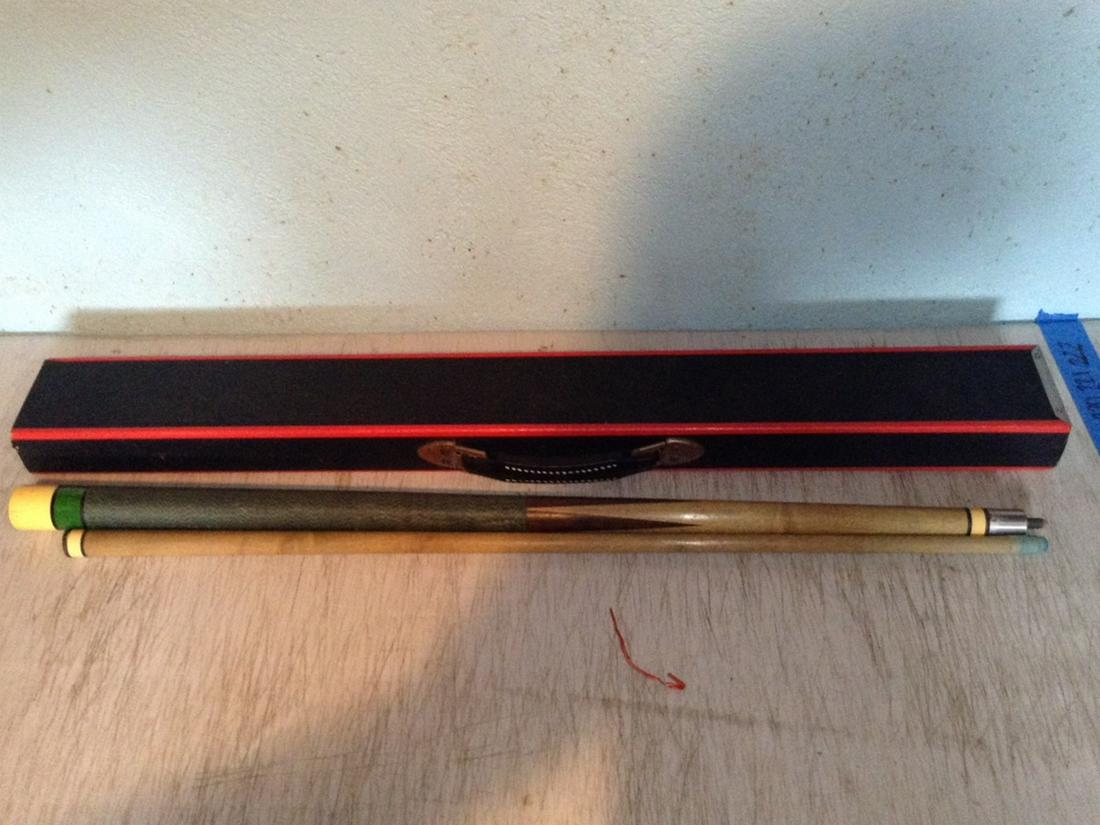 Pool cue with case (1 of 1)