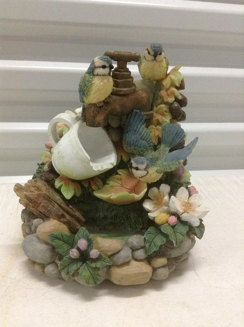 Bird Fountain 8" tall battery operated: Bird Fountain 8" tall battery operated