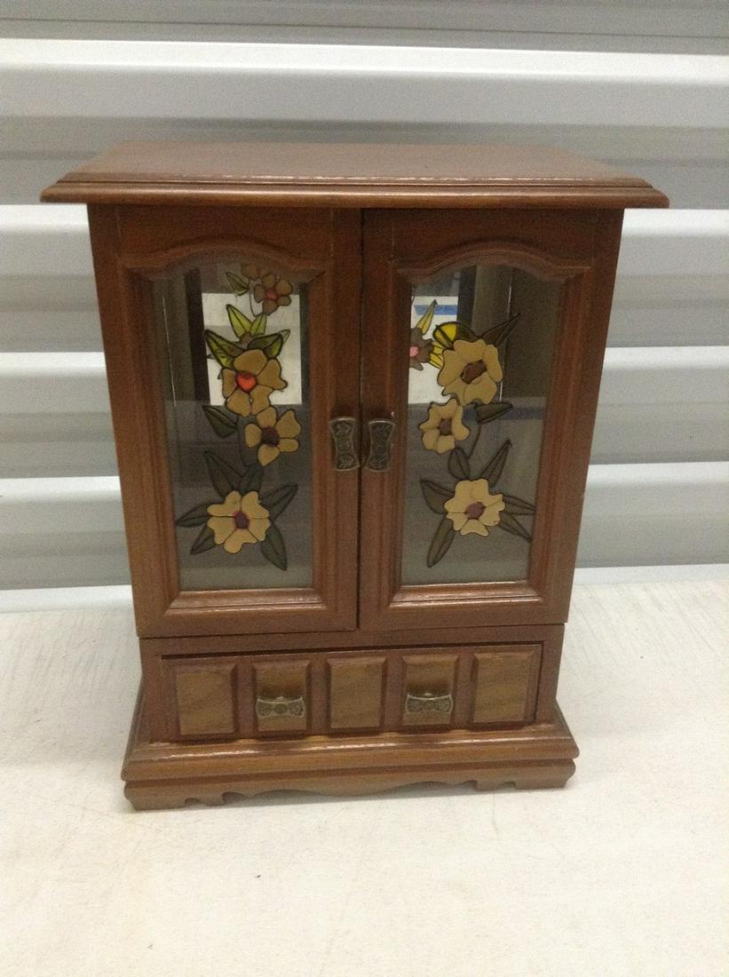 Vintage Jewelry Box 12"x9"x5.25": Vintage Jewelry Box 12"x9"x5.25"