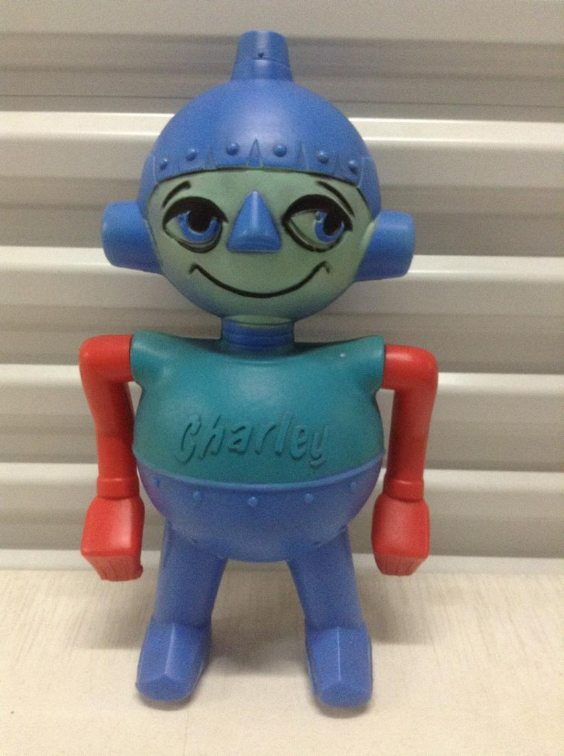 1967 Topper Toys "Charley" Robot 15.5" (1 of 1)