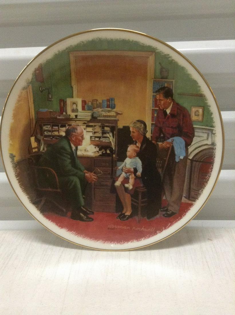 Gorham Norman Rockwell Plate 10.75": Gorham Norman Rockwell Plate 10.75"