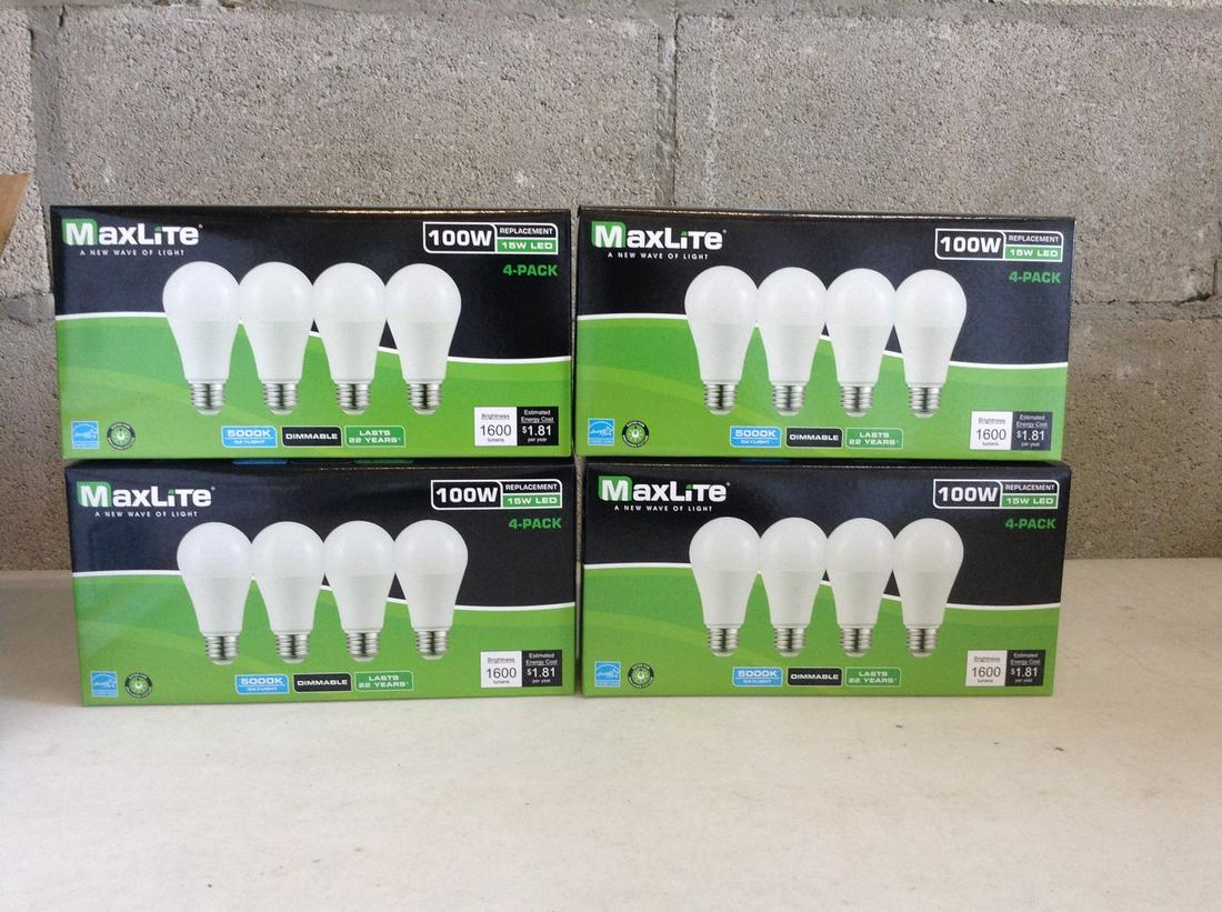 Lot of Maxlite 100W 4-pack lights: Lot of Maxlite 100W 4-pack lights
