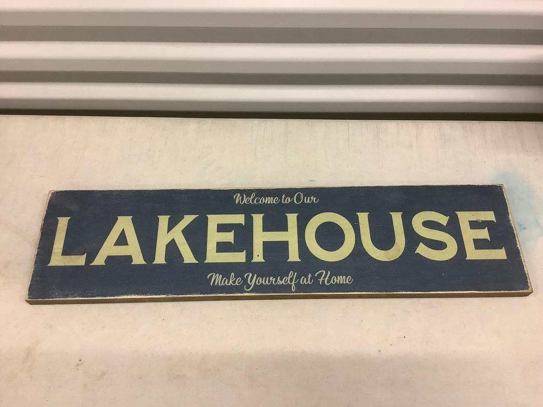 wooden Lakehouse sign 6" x 24" (1 of 1)