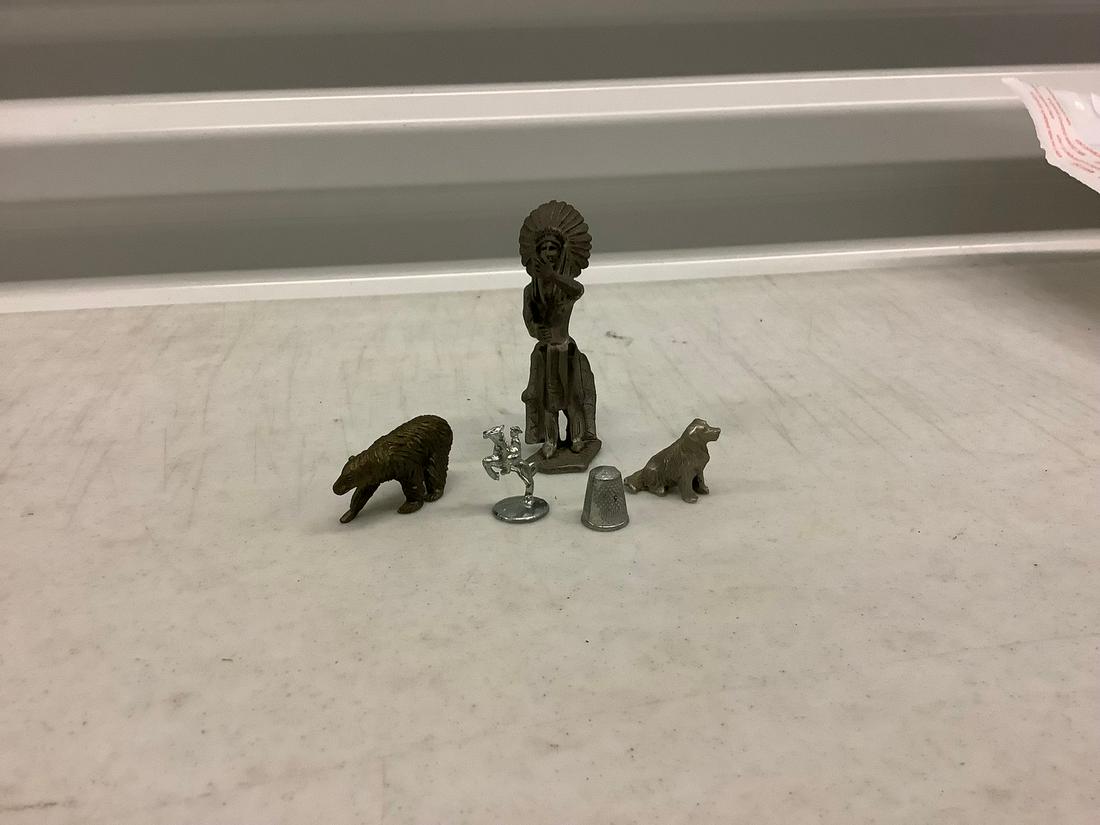 Lot of miniature silver figures (1 of 1)