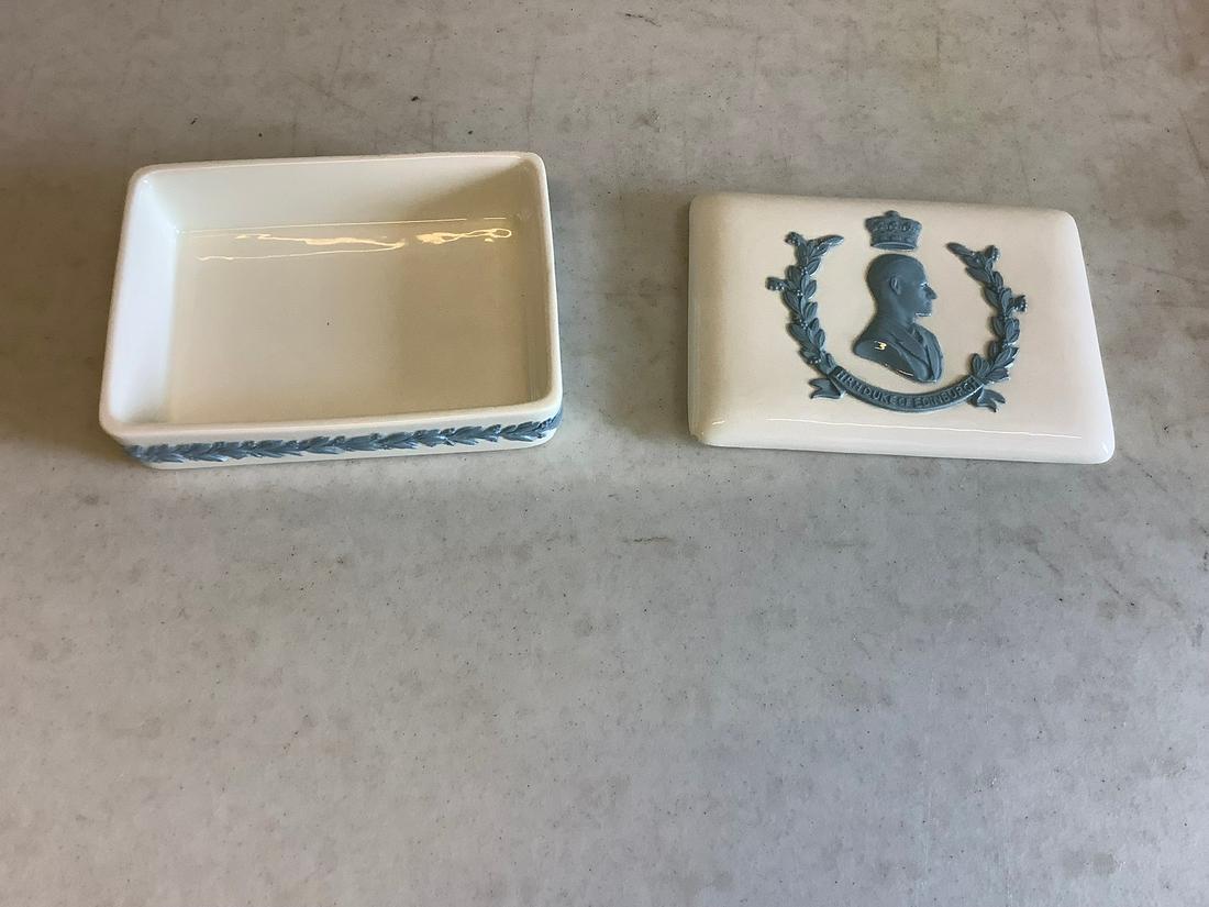 wedgewood embossed queens ware (1 of 1)