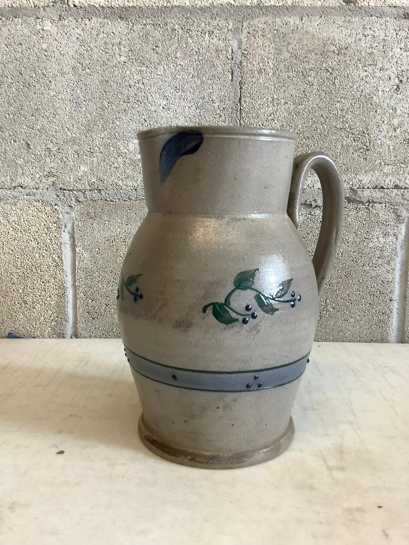 Rowe Pottery Works Vase 9 inch tall: Rowe Pottery Works Vase 9 inch tall