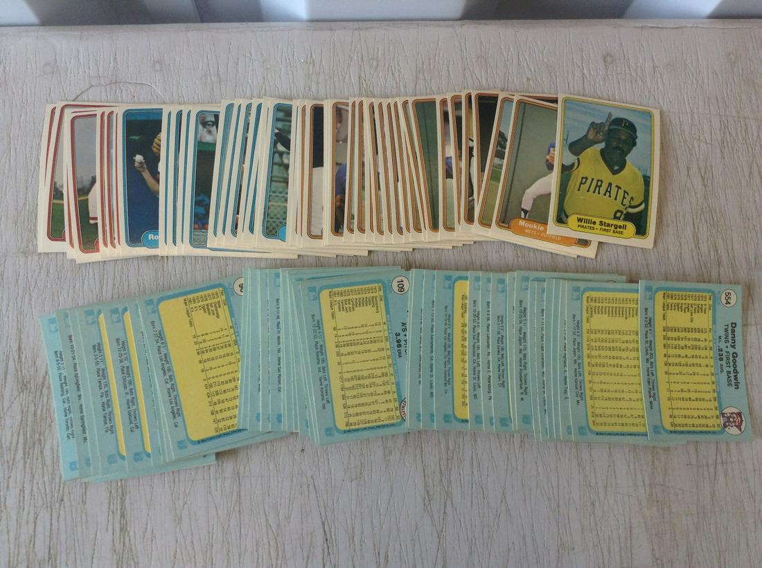Lot of 1970's and 80's Baseball Cards (1 of 1)