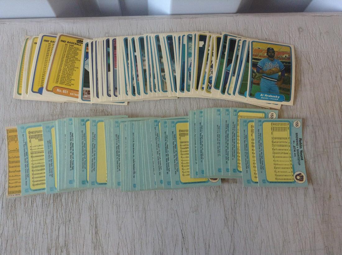 Lot of 1970's and 80's Baseball Cards (1 of 1)