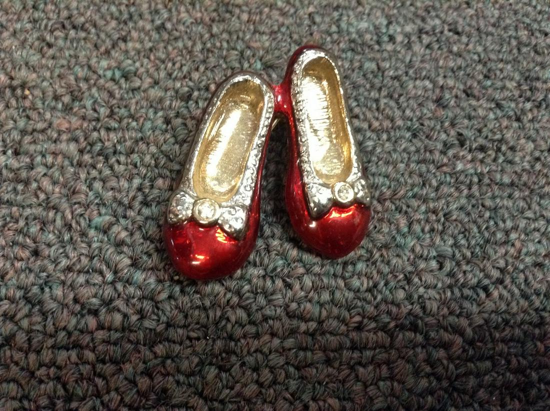 Ruby Red Slippers Brooch 1.75" (1 of 1)