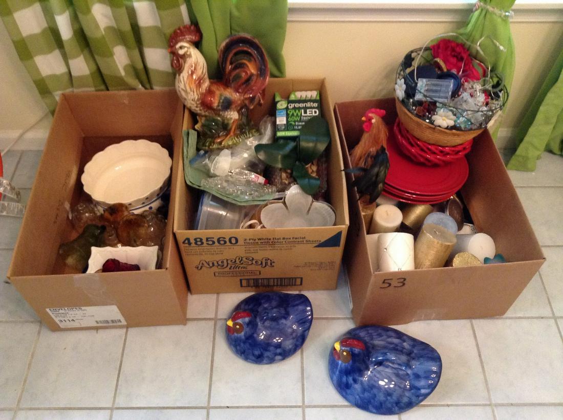 Three Boxes of Roosters, Rachel Ray Plates and more: Three Boxes of Roosters, Rachel Ray Plates and more