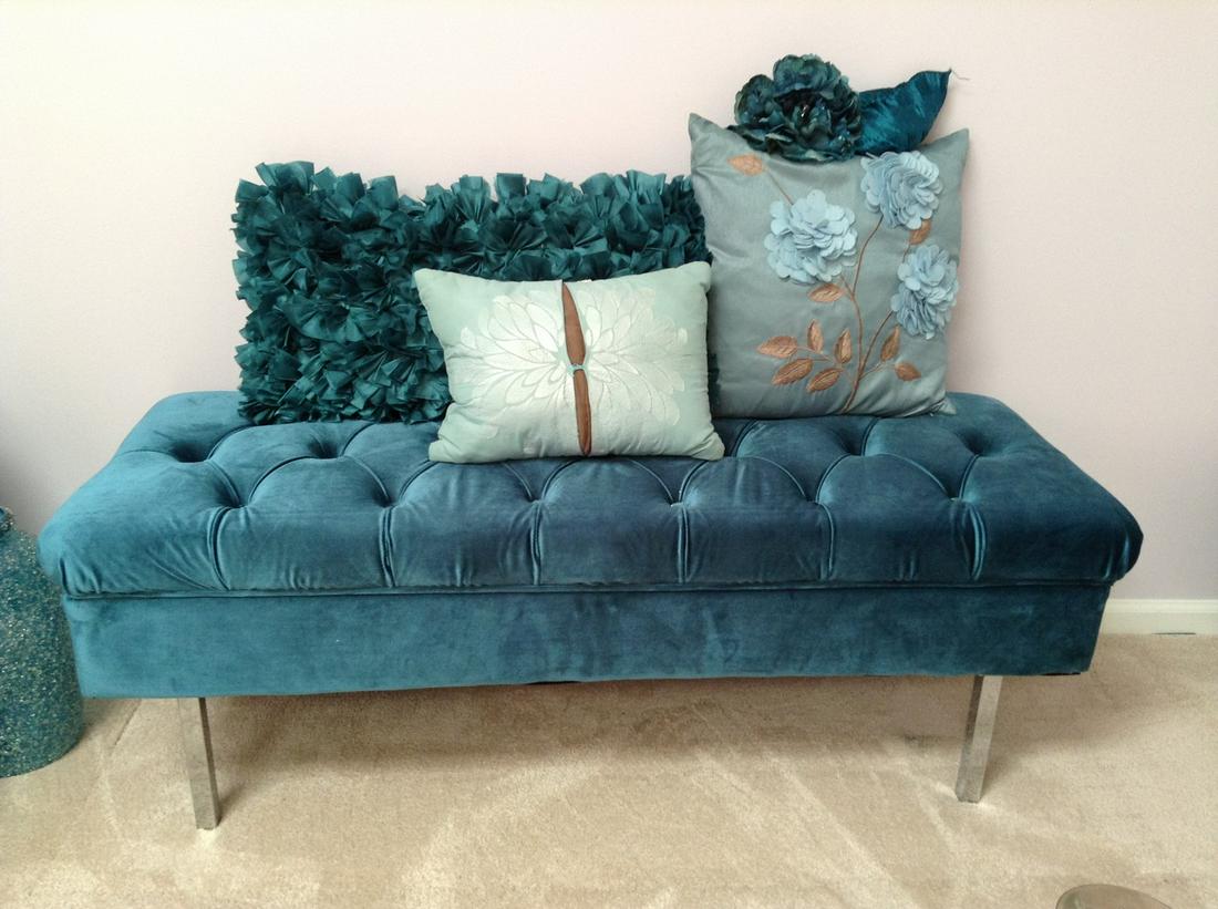 Velvet Storage Bench with decorative pillows (1 of 1)