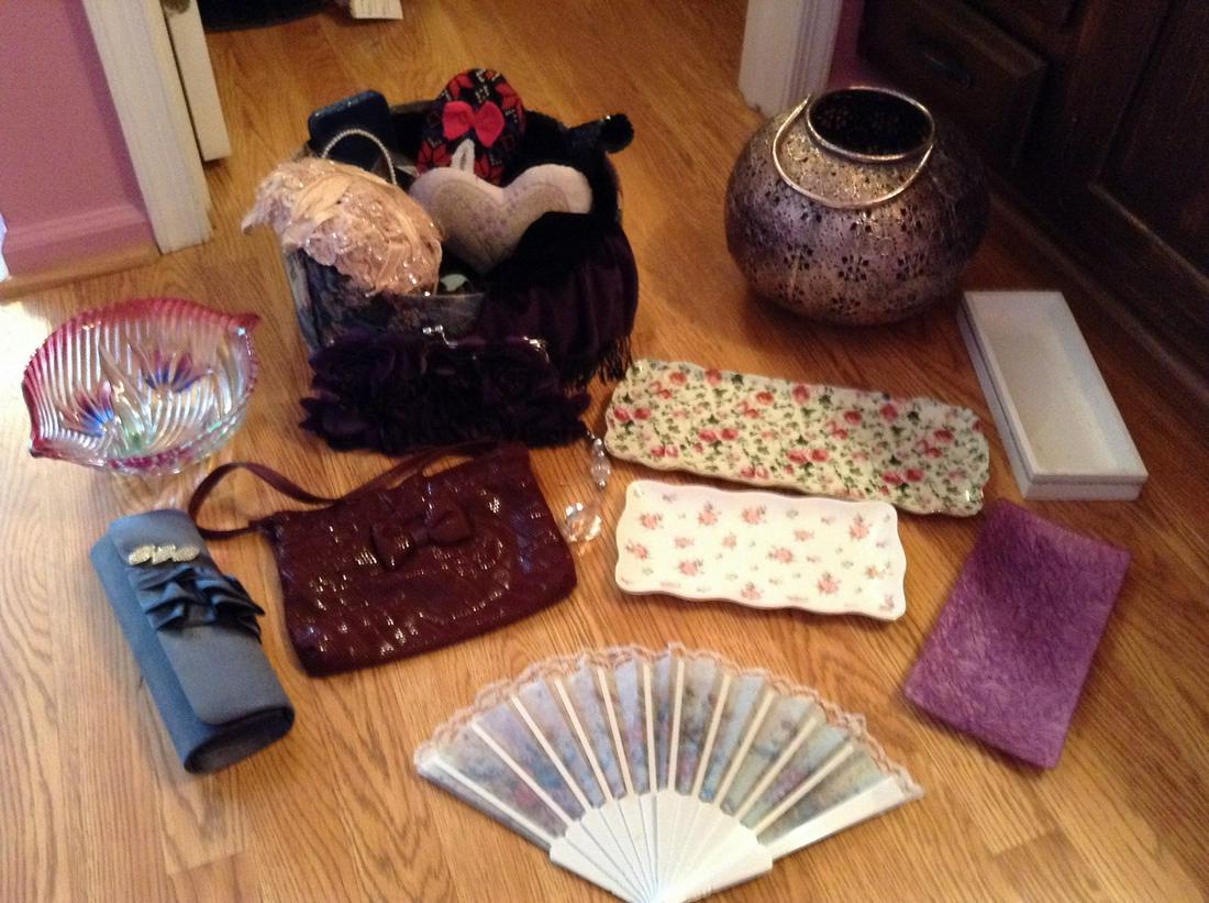 Vintage Hat, large lot of Vanity Trays, purses and more (1 of 1)