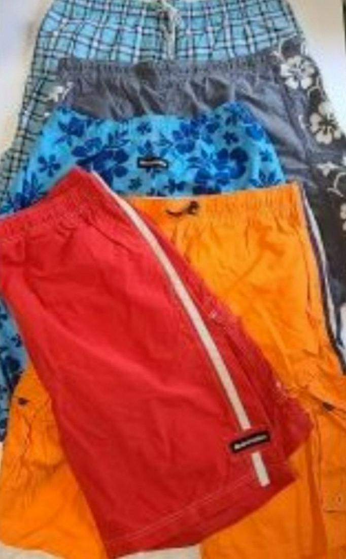 5 men's Abercrombie Bathing suits XL: 5 men's Abercrombie Bathing suits XL