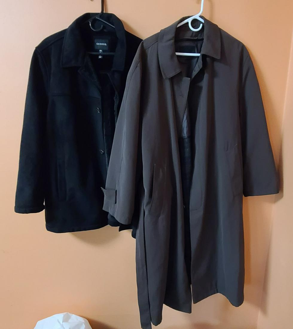 bill Blass Trench 42 & George men's coat XL: bill Blass Trench 42 & George men's coat XL
