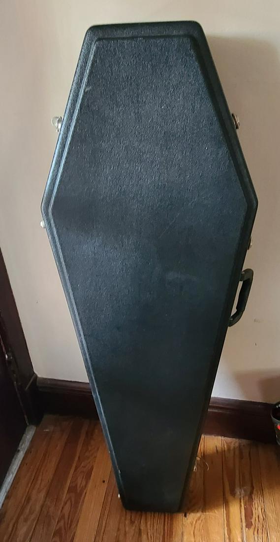 Coffin Guitar Case 47x16" Aug 18, 2021 Emanon Auctions and Estate