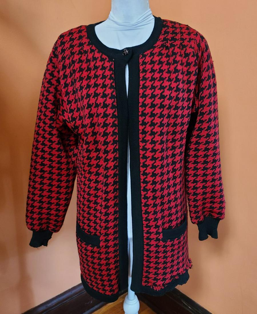 1960s B Altman & Co Houndstooth Sweater M: 1960s B Altman & Co Houndstooth Sweater M