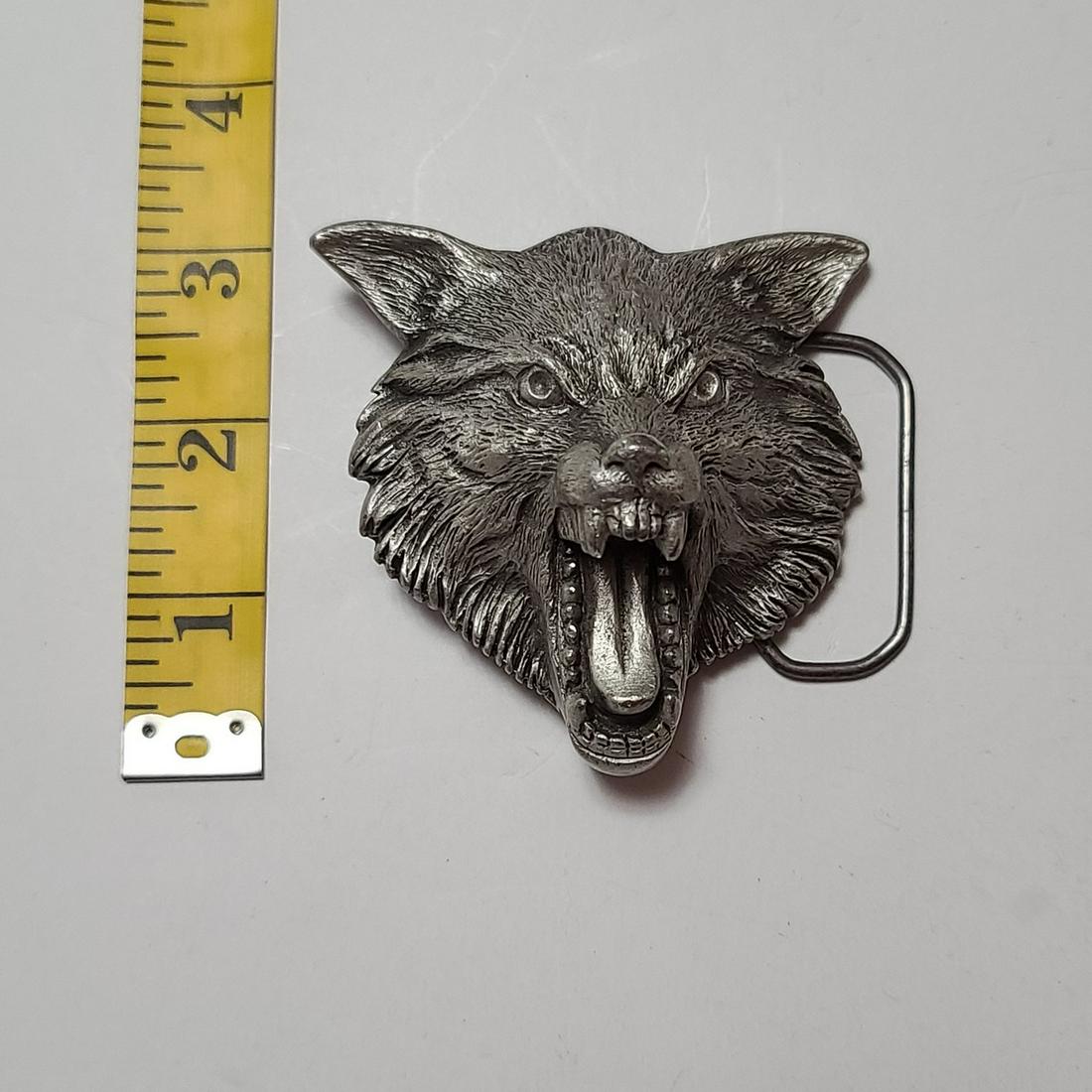 Pewter Wolf Belt Buckle Made in USA: Pewter Wolf Belt Buckle Made in USA
